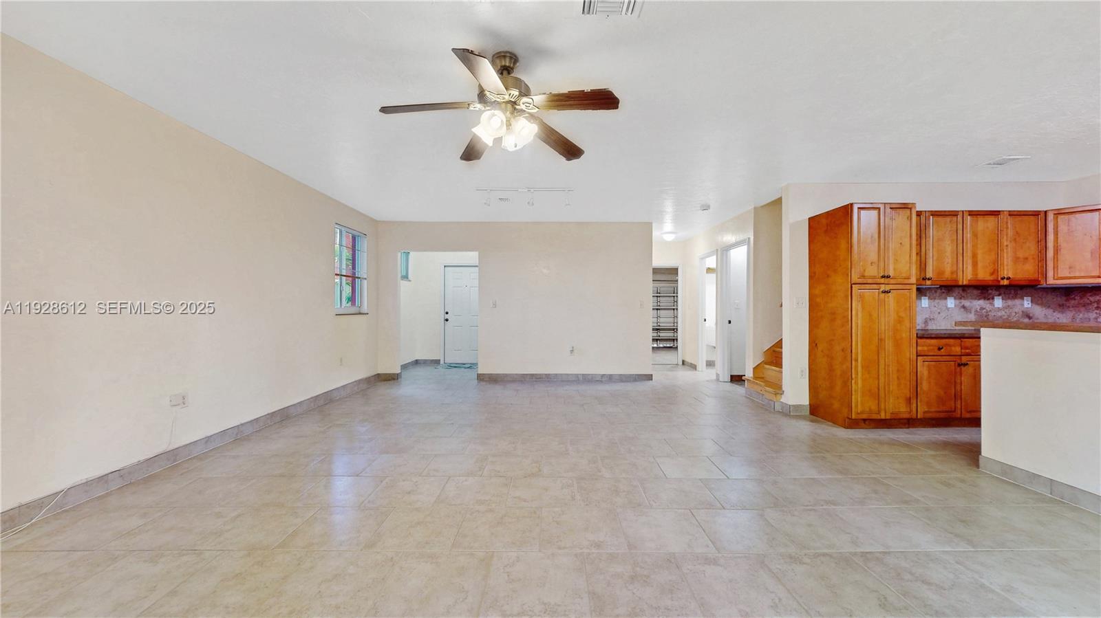 UNPLATTED - Residential Lease