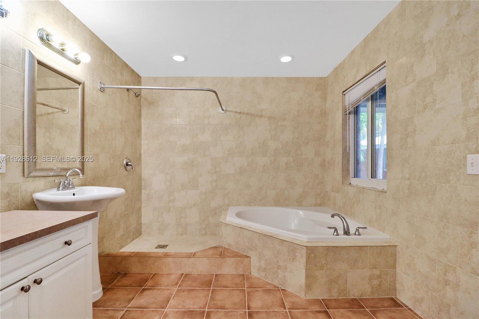 UNPLATTED - Residential Lease