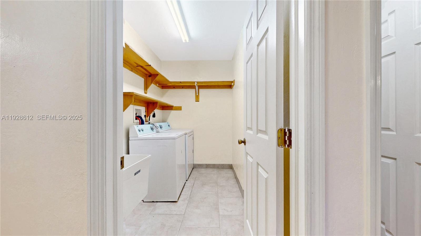 UNPLATTED - Residential Lease