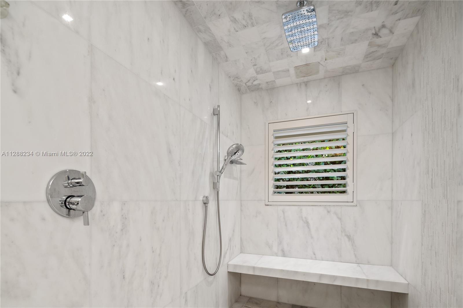 C G COUNTRY CLUB SEC 5 - Residential