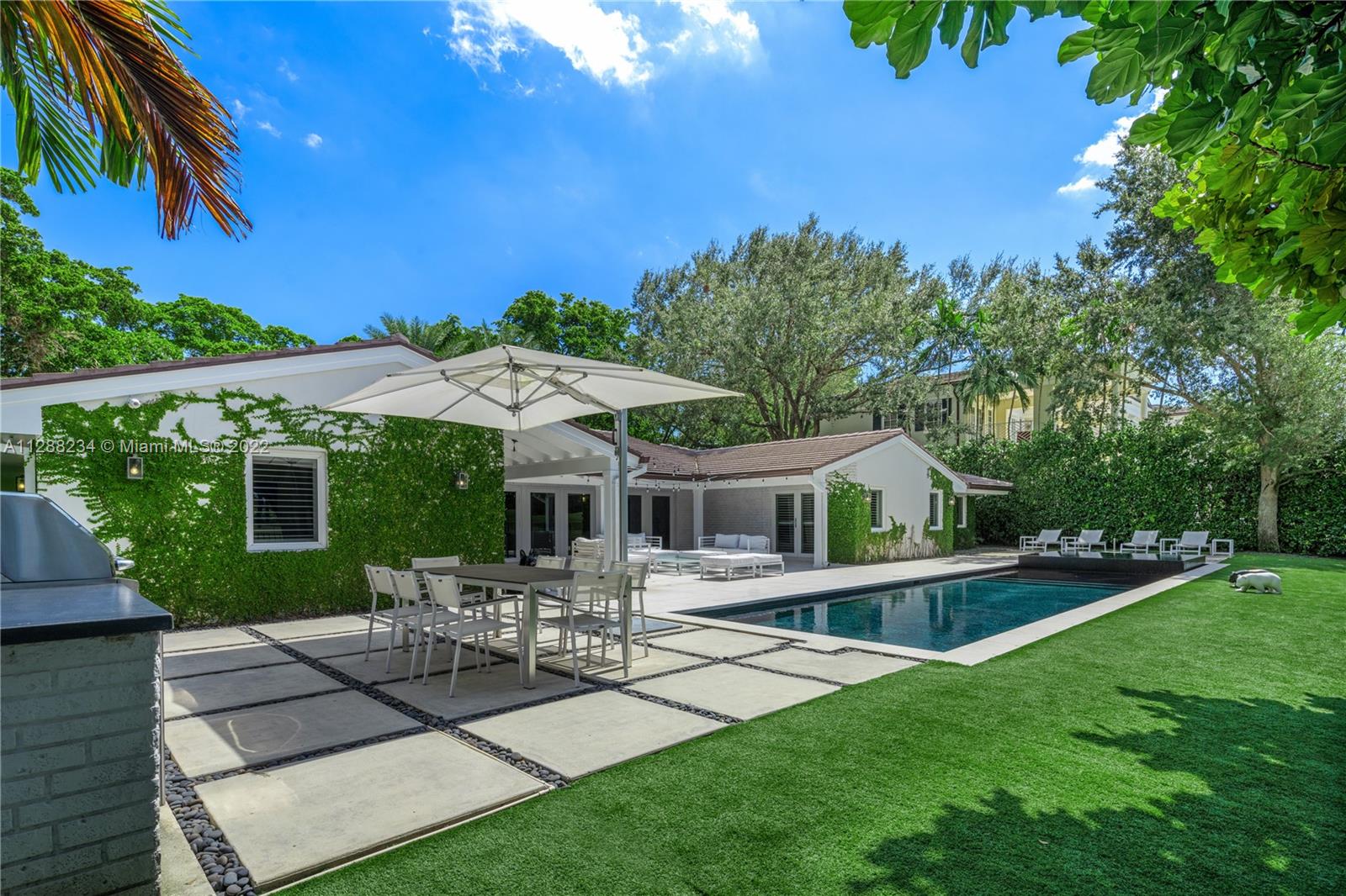 C G COUNTRY CLUB SEC 5 - Residential