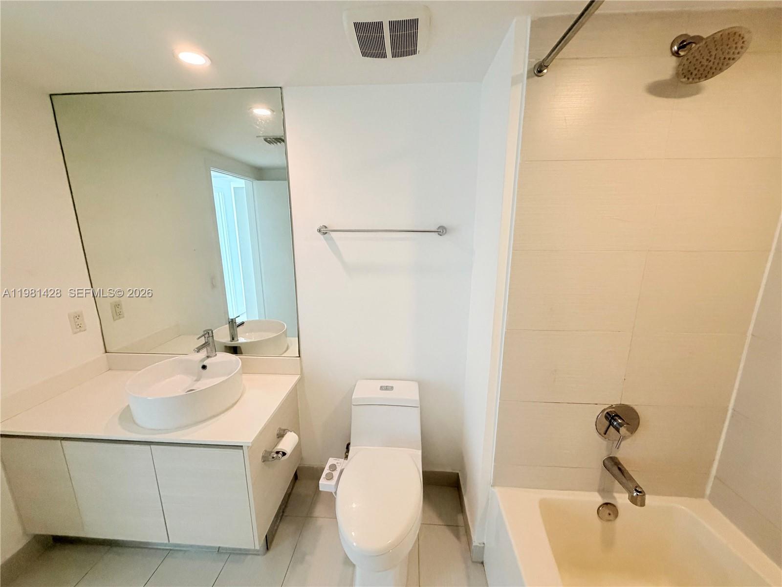 4250 BISCAYNE BOULEVARD C - Residential Lease