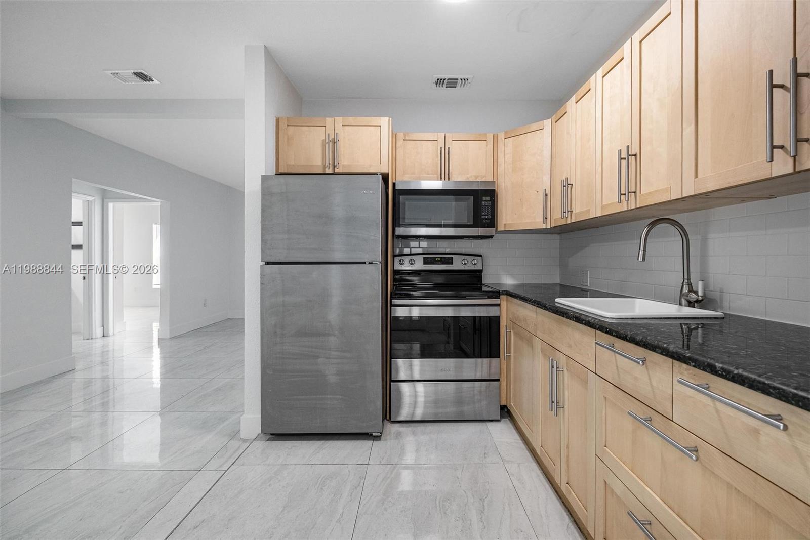 BAY VISTA PARK AMD PL - Residential