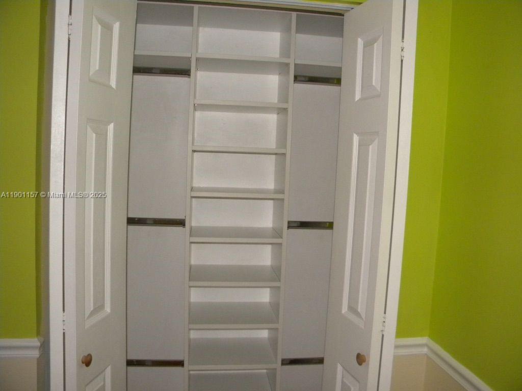 WEST FONTAINE CONDO - Residential Lease