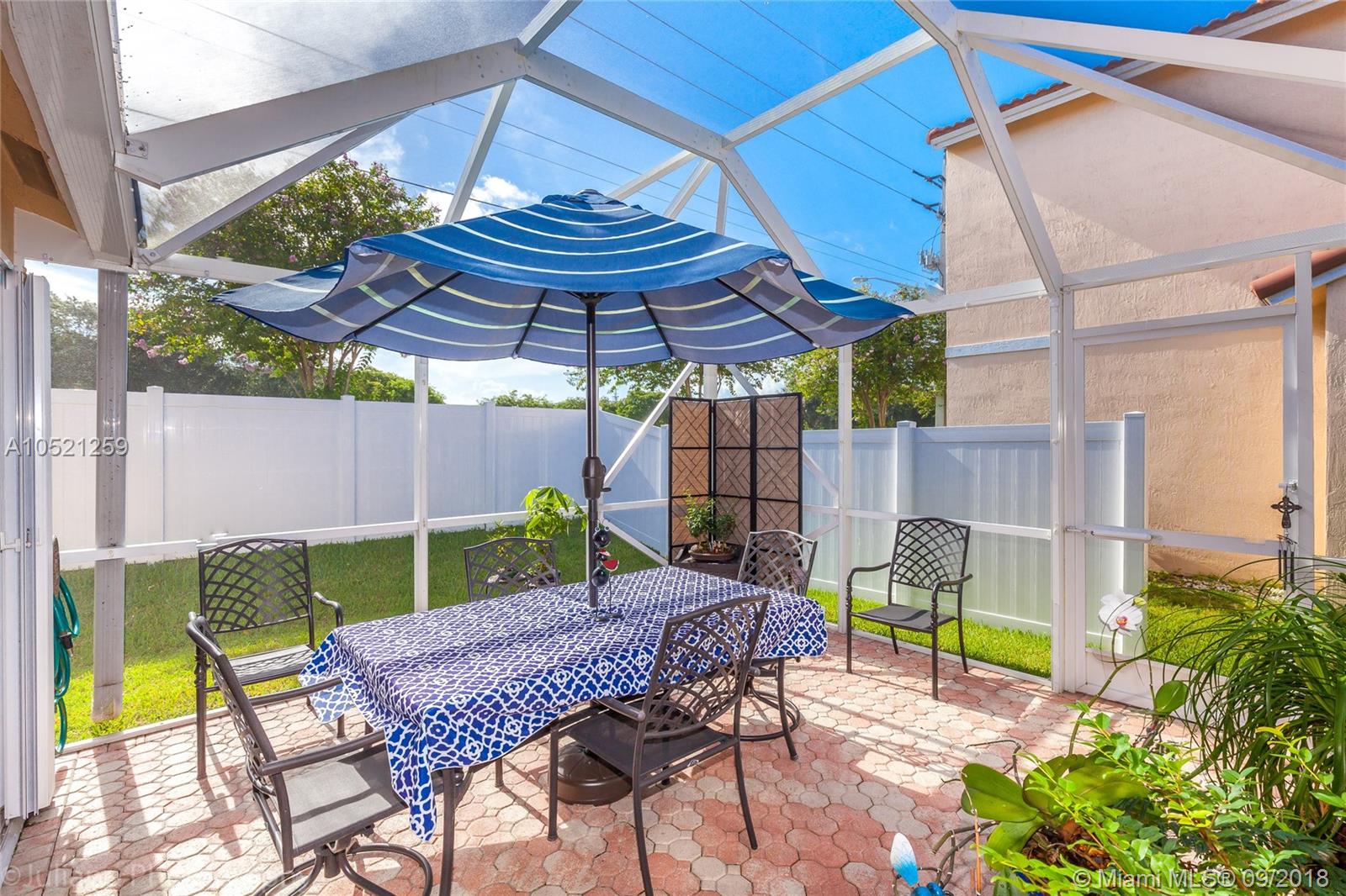 MISTY BAY - Residential