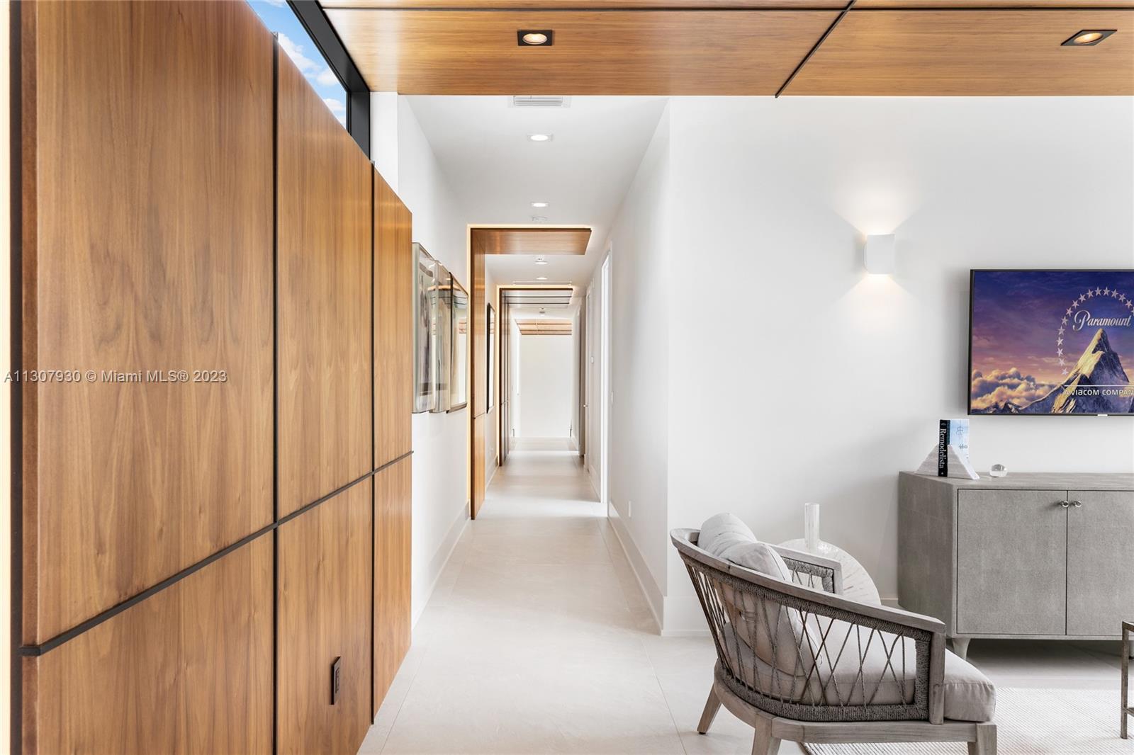 ADMIRALS COVE PAR C - Residential