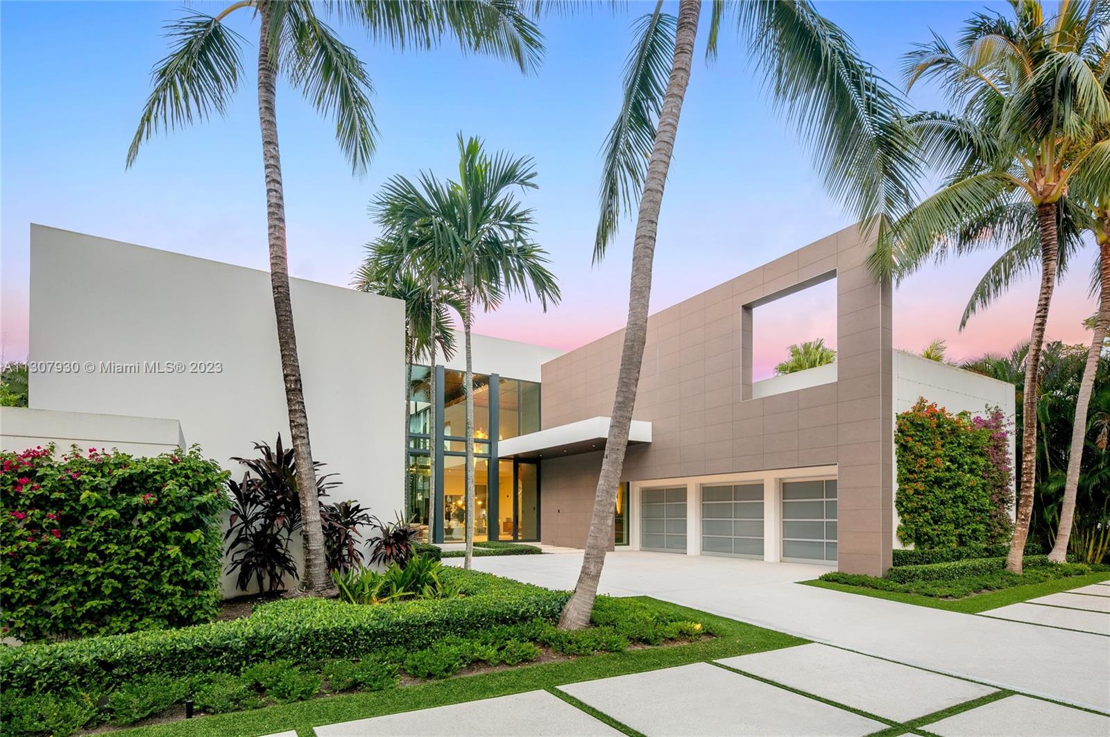 ADMIRALS COVE PAR C - Residential