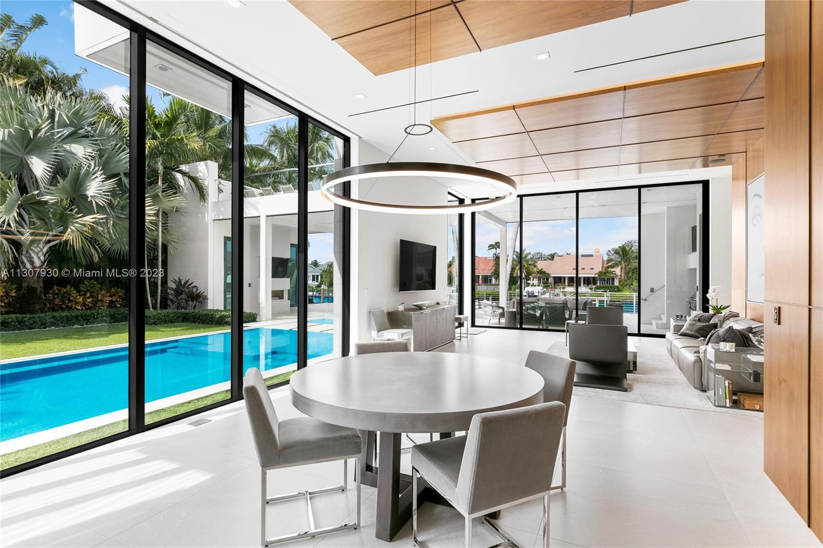 ADMIRALS COVE PAR C - Residential