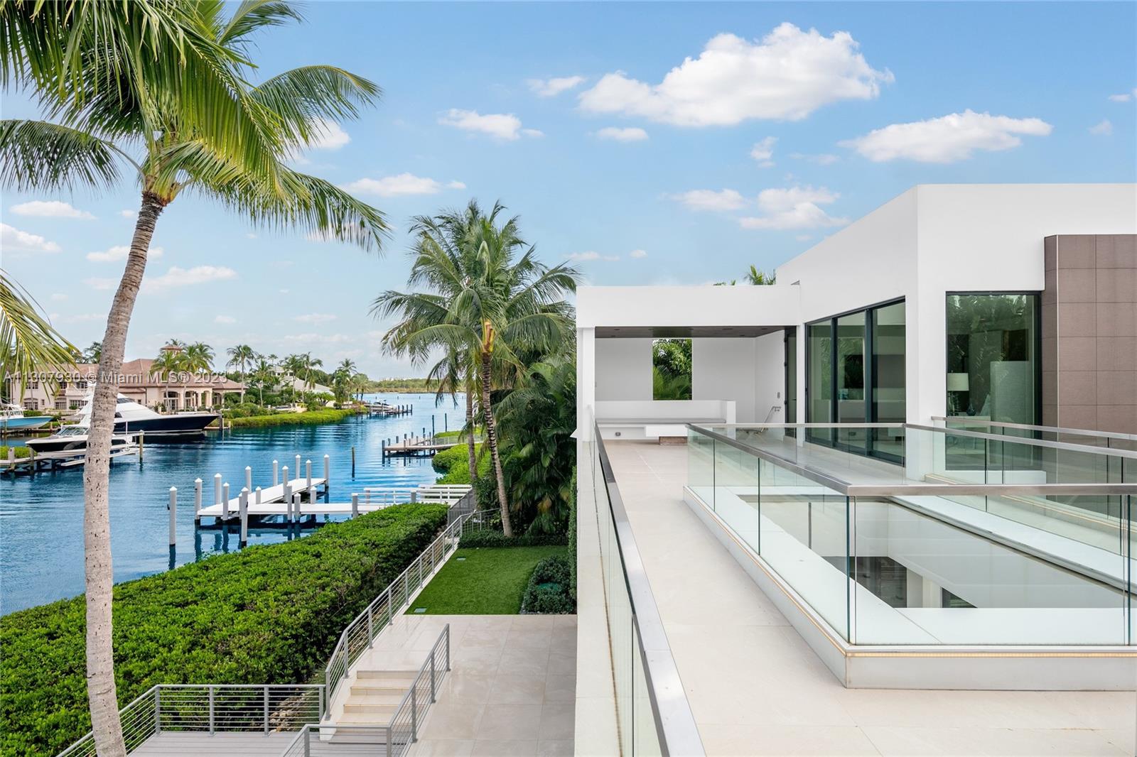 ADMIRALS COVE PAR C - Residential