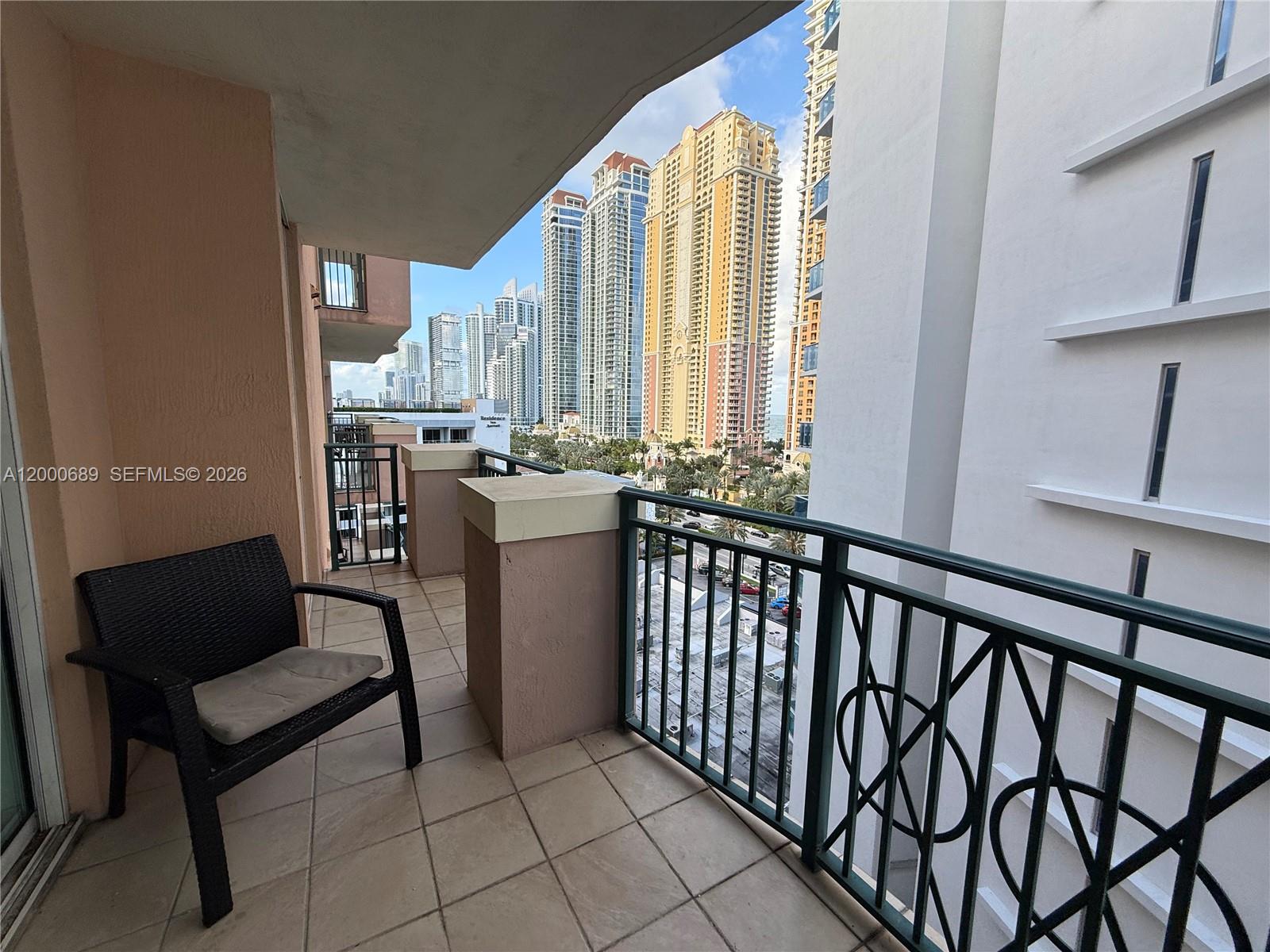 KING DAVID OF SUNNY ISLES - Residential Lease