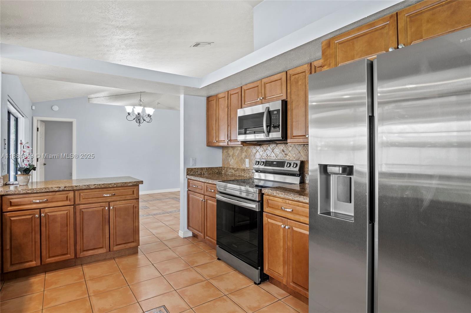 PORT ST LUCIE SECTION 39 - Residential Lease