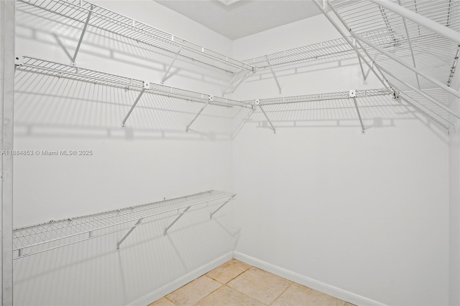 PORT ST LUCIE SECTION 39 - Residential Lease