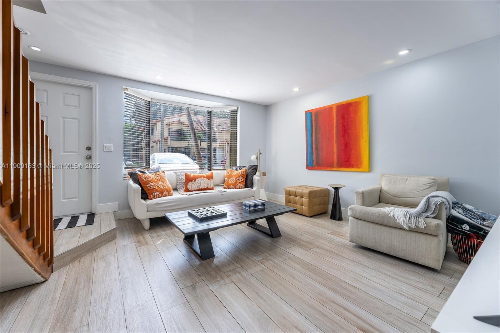 DADELAND COVE SEC 1 - Residential