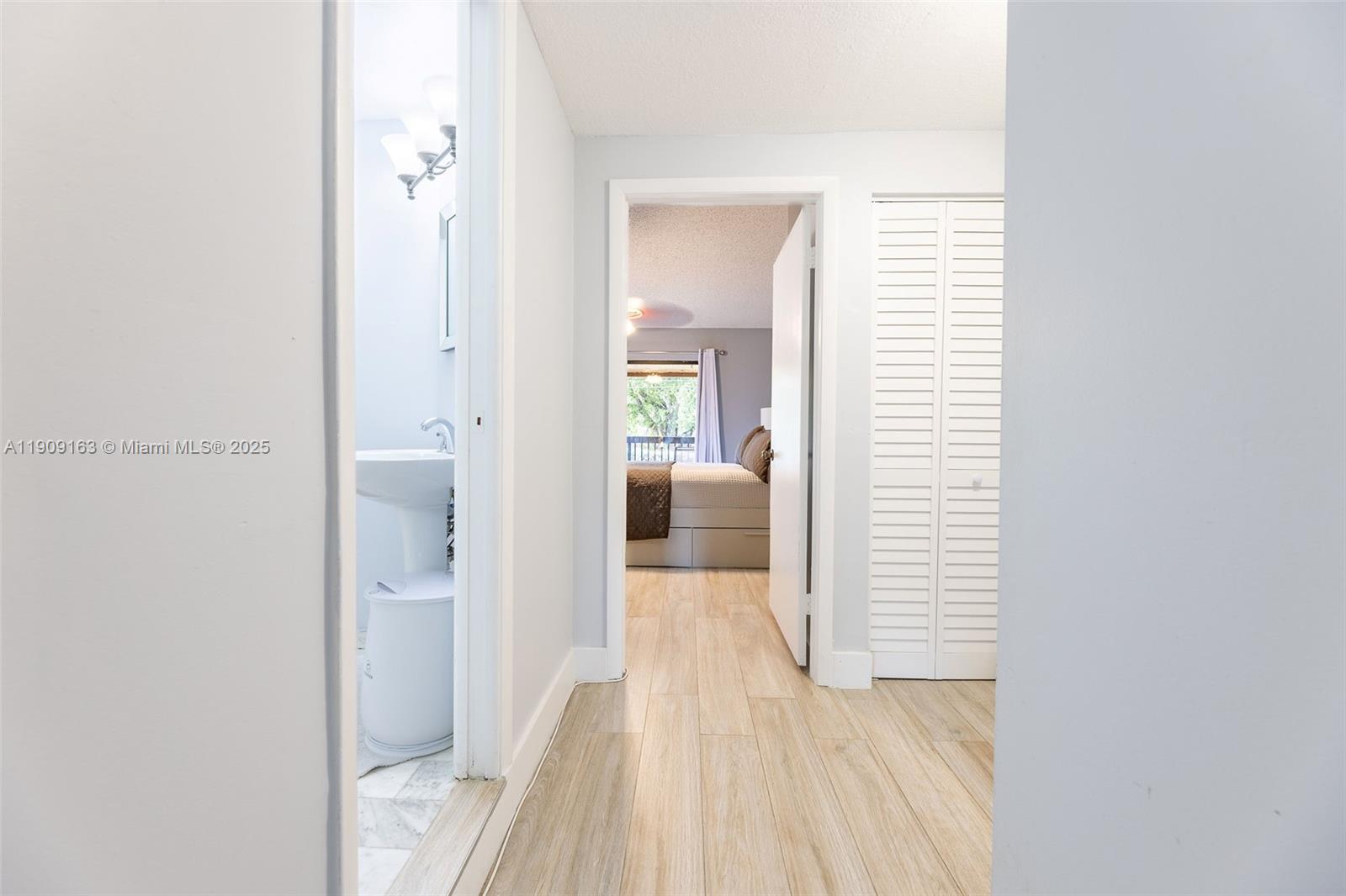 DADELAND COVE SEC 1 - Residential