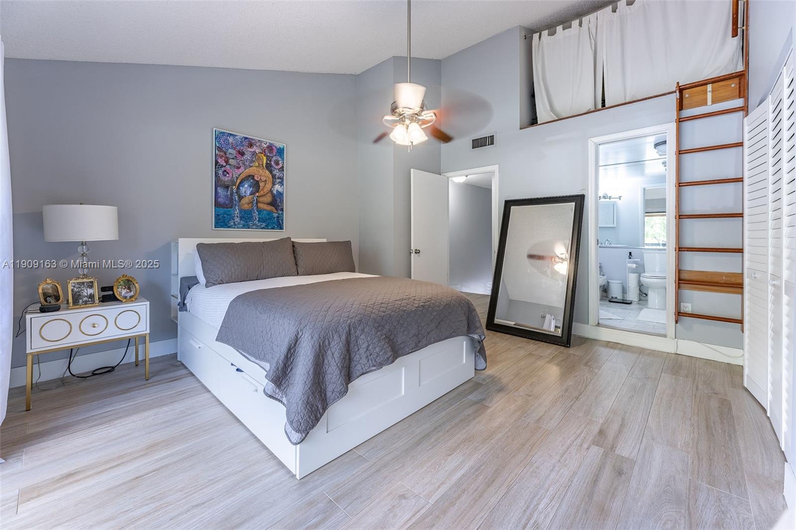 DADELAND COVE SEC 1 - Residential