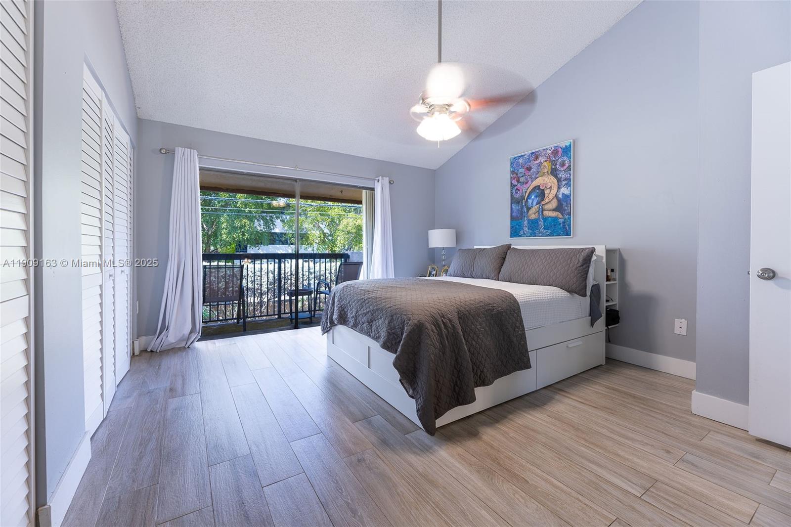 DADELAND COVE SEC 1 - Residential