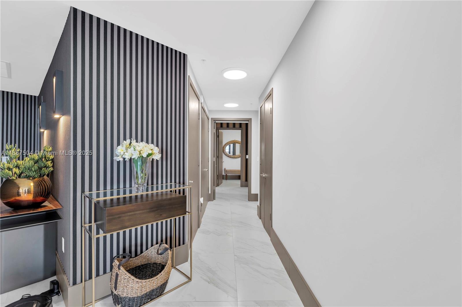 MARINA PALMS RESIDENCES S - Residential Lease