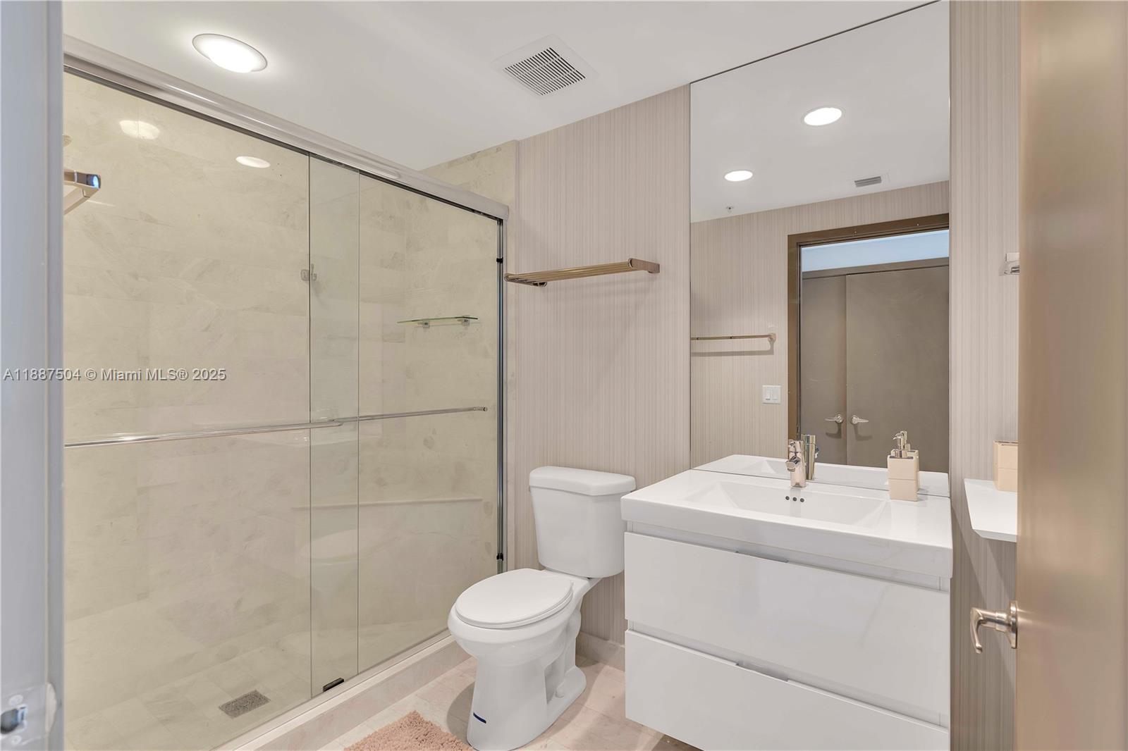 MARINA PALMS RESIDENCES S - Residential Lease