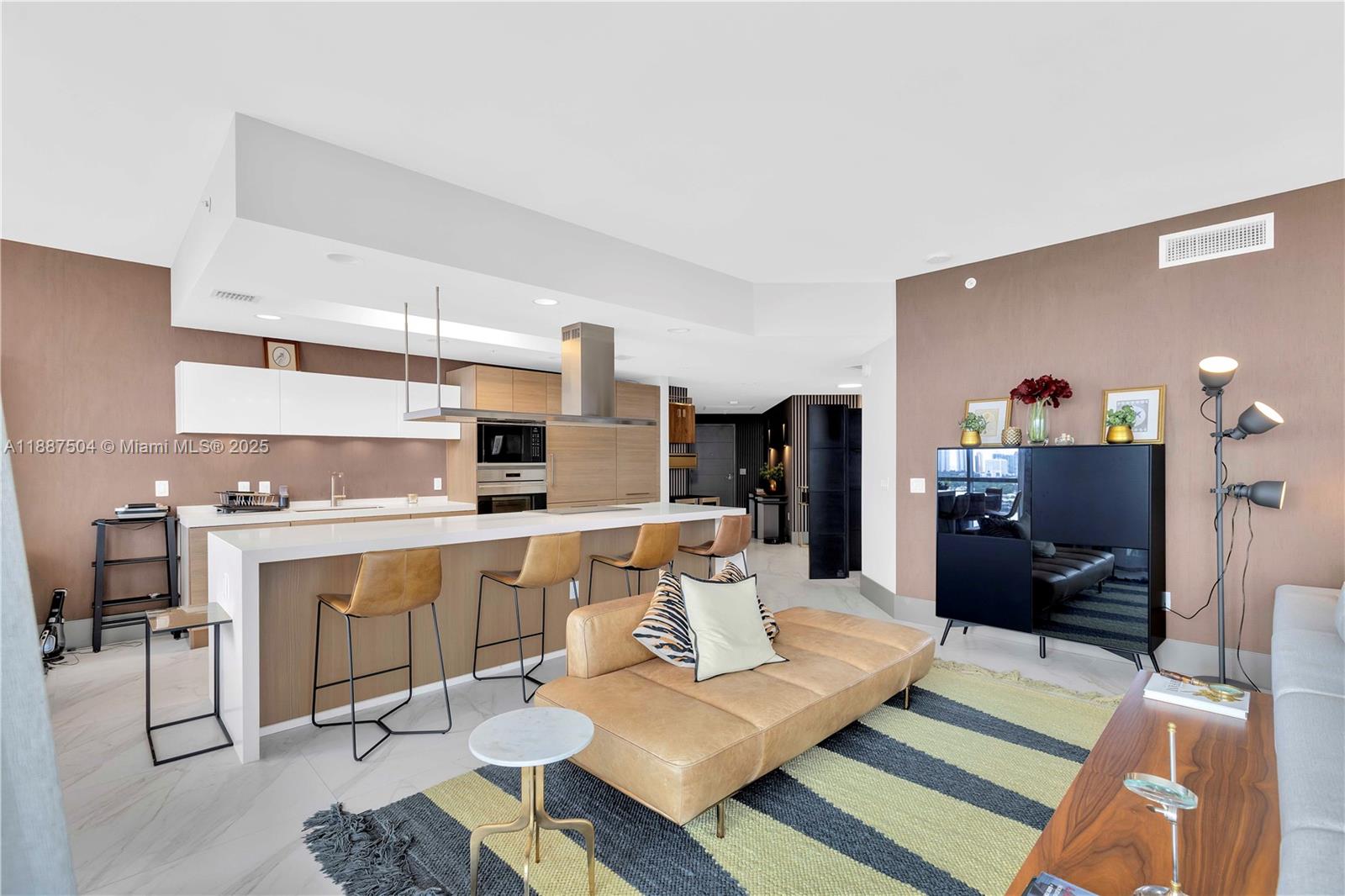 MARINA PALMS RESIDENCES S - Residential Lease