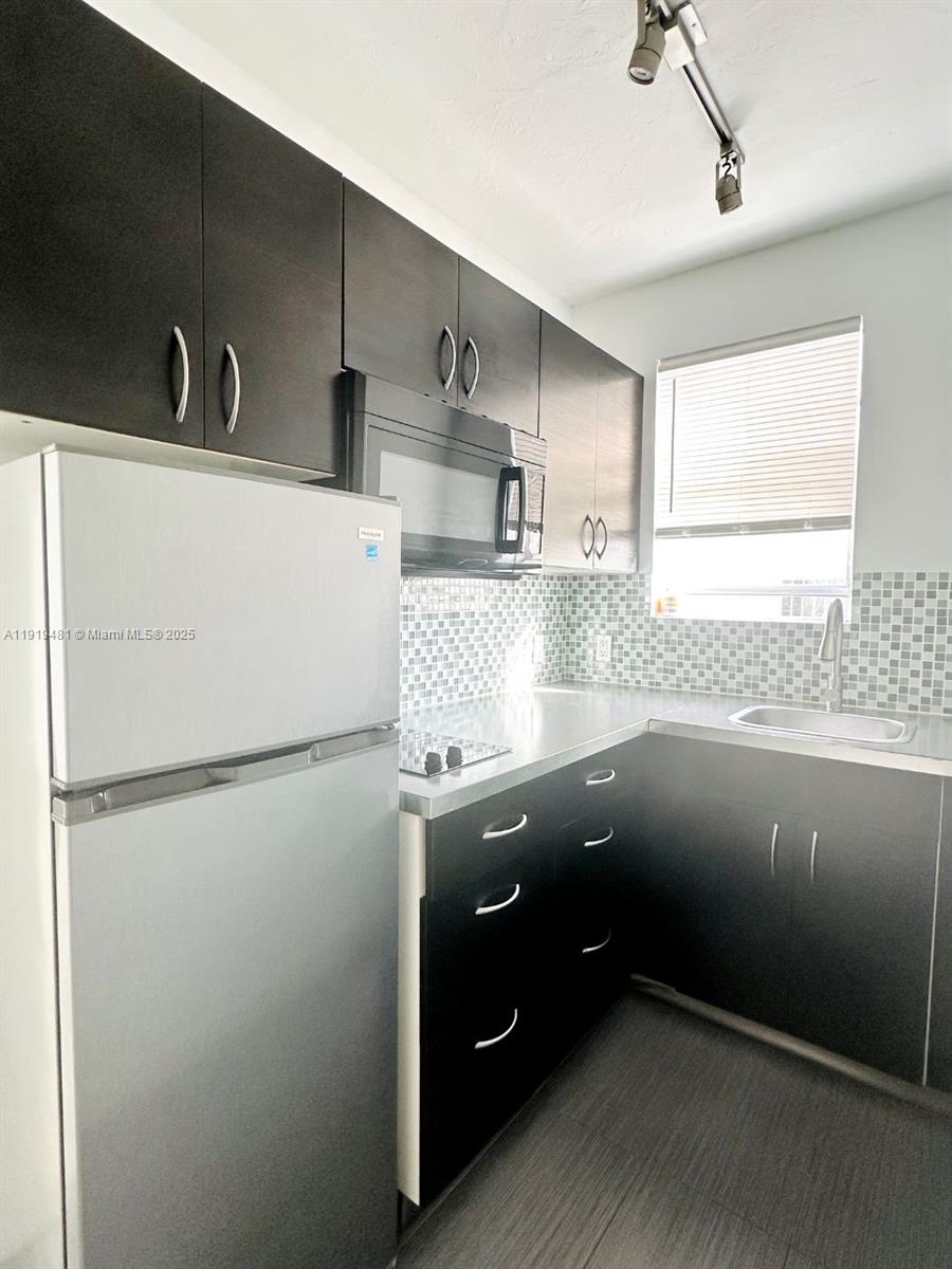 OCEAN BEACH ADDN NO 3 - Residential Lease