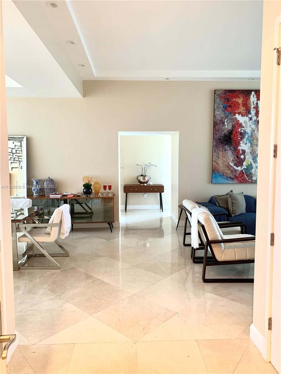 TDR TOWER I CONDO - Residential