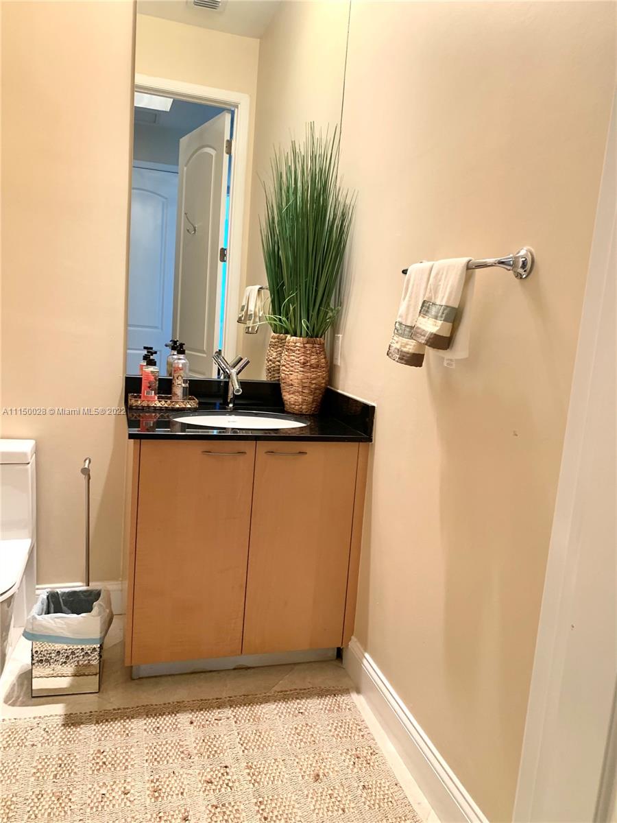 TDR TOWER I CONDO - Residential