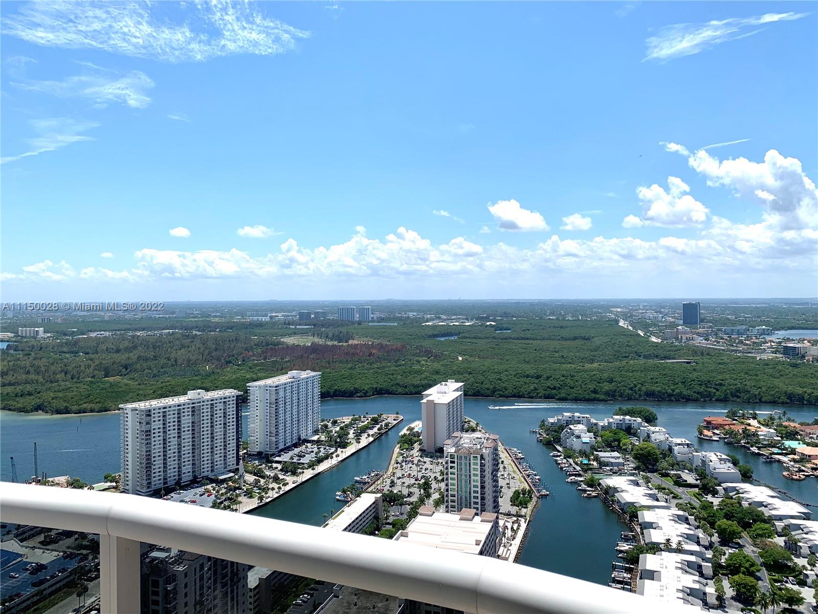 TDR TOWER I CONDO - Residential