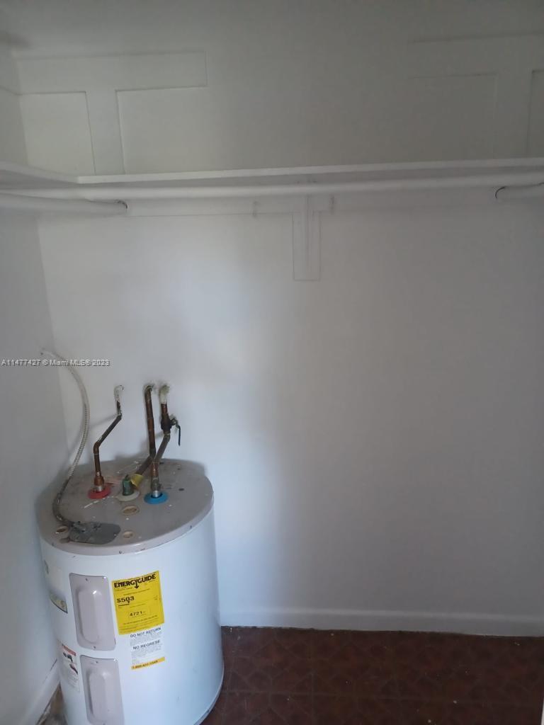 OLA CONDO - Residential Lease