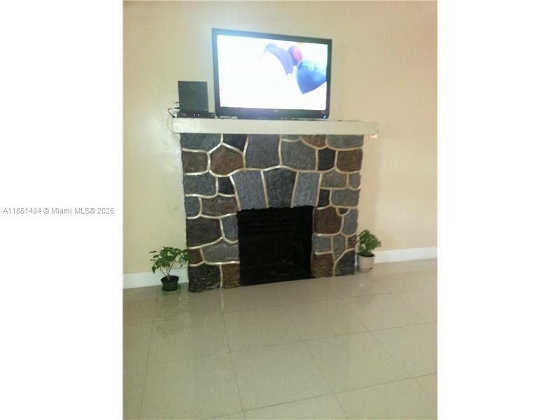 321 NW 13th Ave
