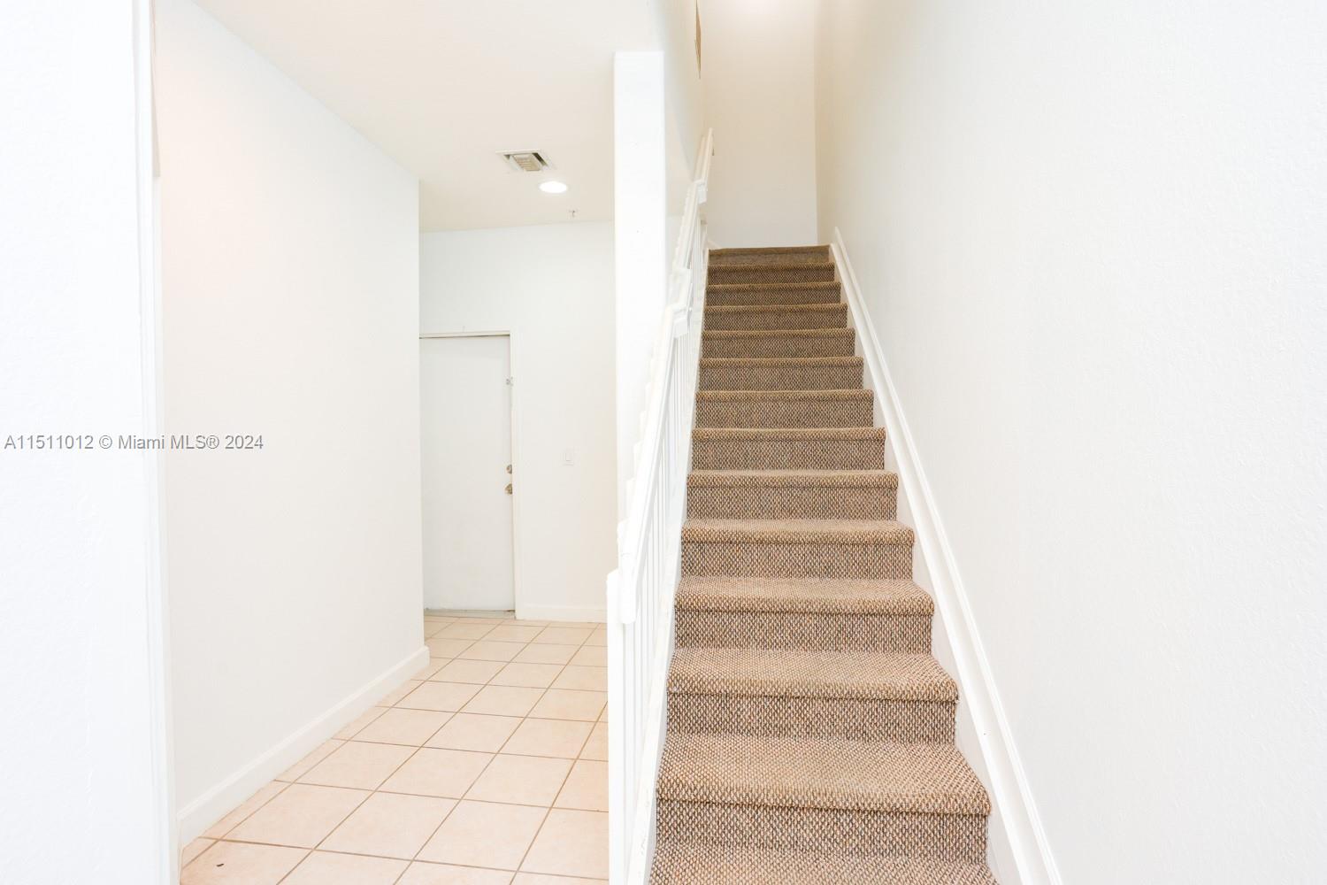 SHOMA TOWNHOMES AT ROYAL - Residential