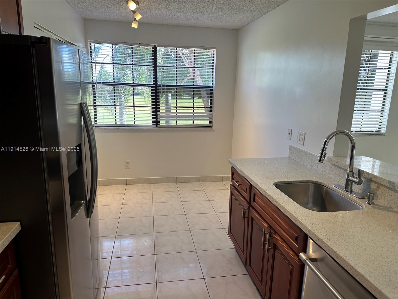 Las Verdes @ Grand Palms - Residential Lease