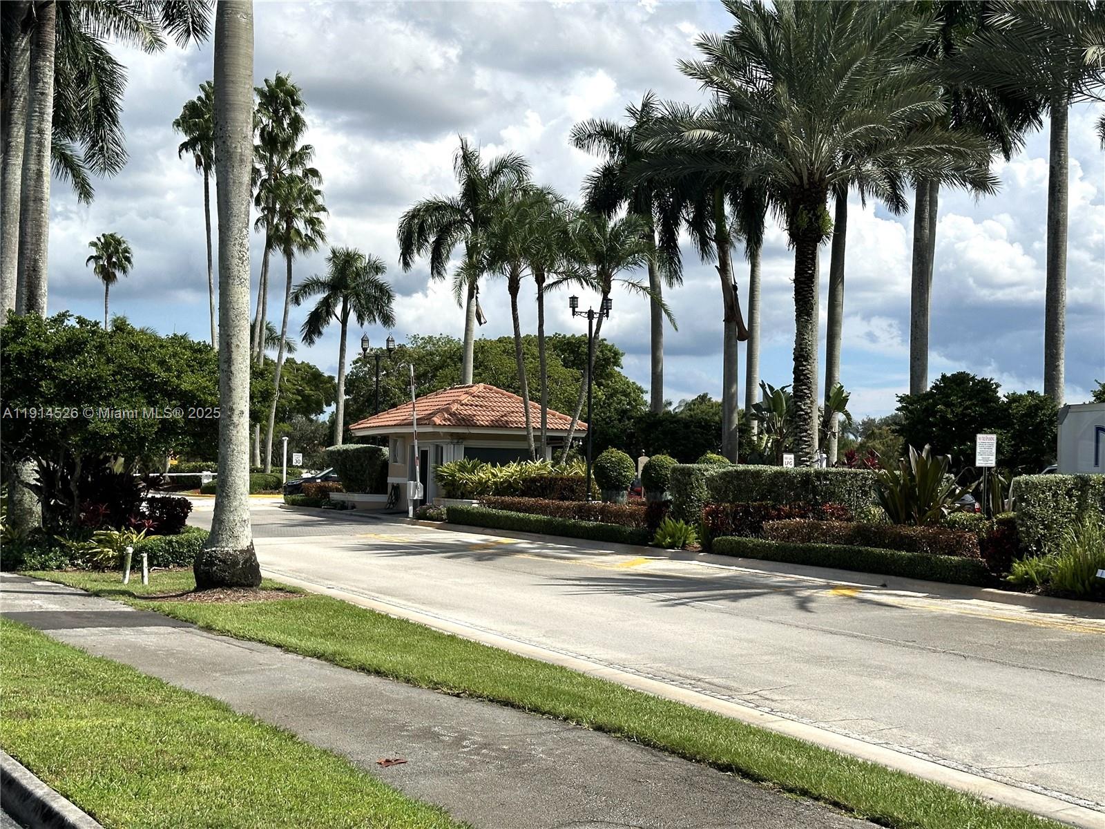 Las Verdes @ Grand Palms - Residential Lease