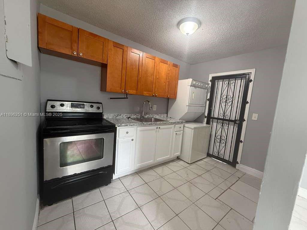 GRIFFIN GARDENS PL - Residential Lease