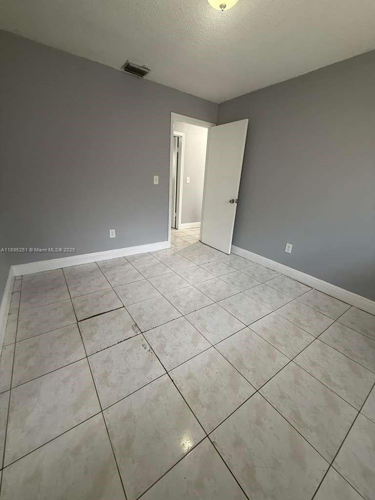 GRIFFIN GARDENS PL - Residential Lease