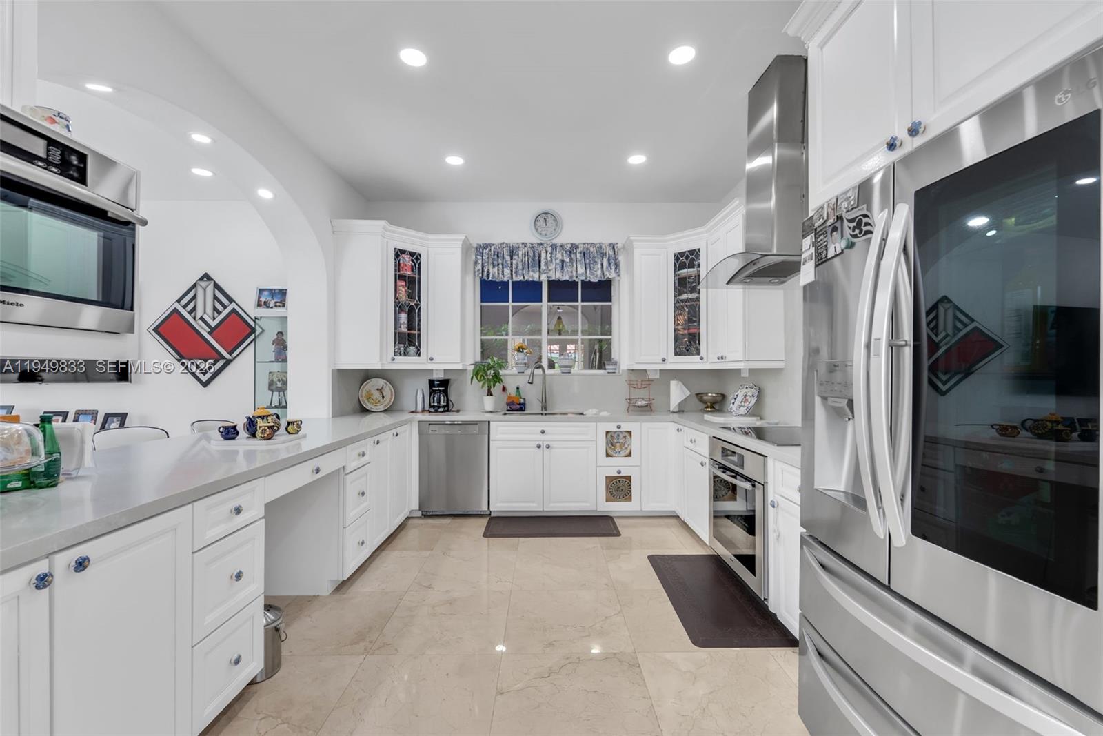 CORAL GABLES SEC E - Residential