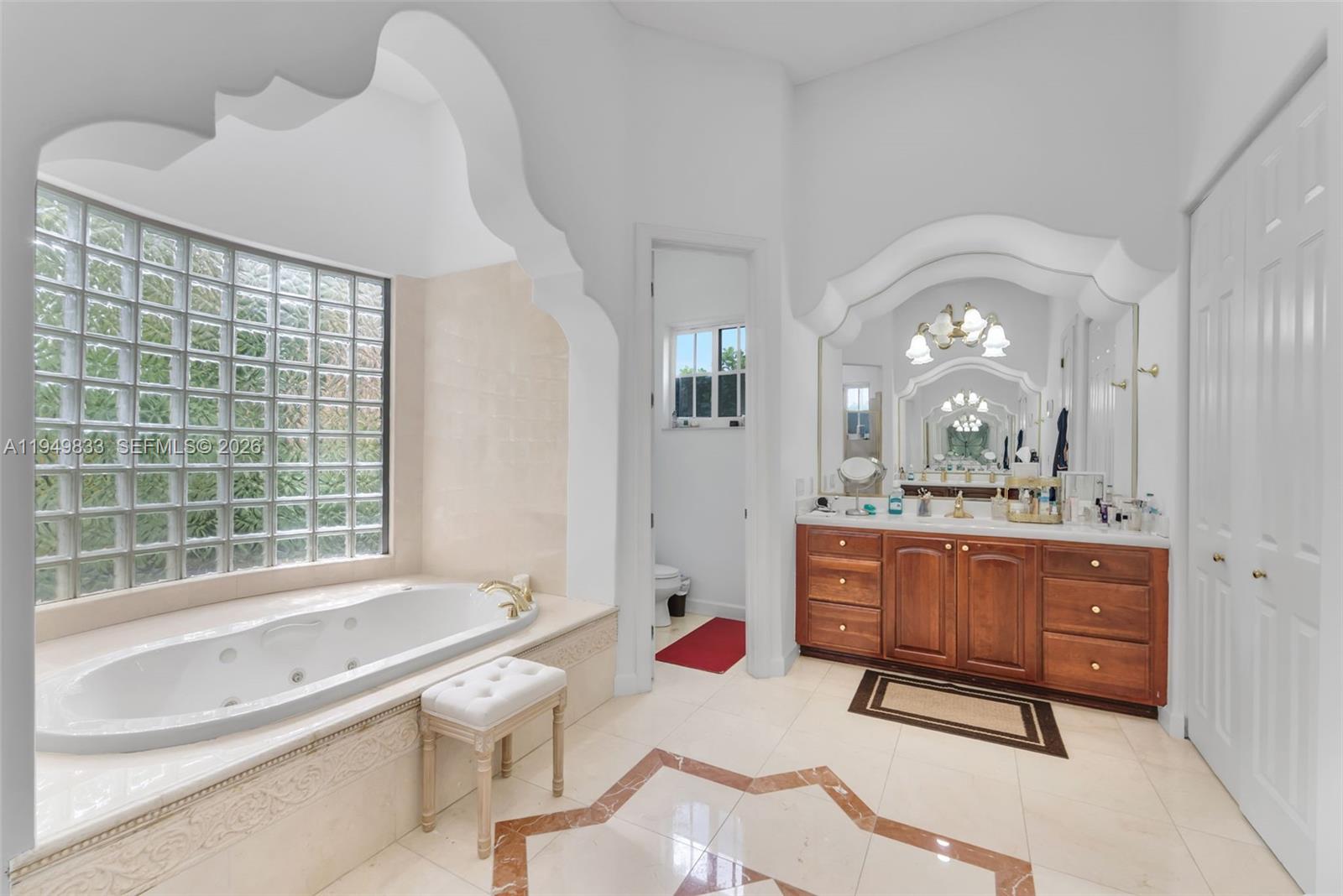 CORAL GABLES SEC E - Residential