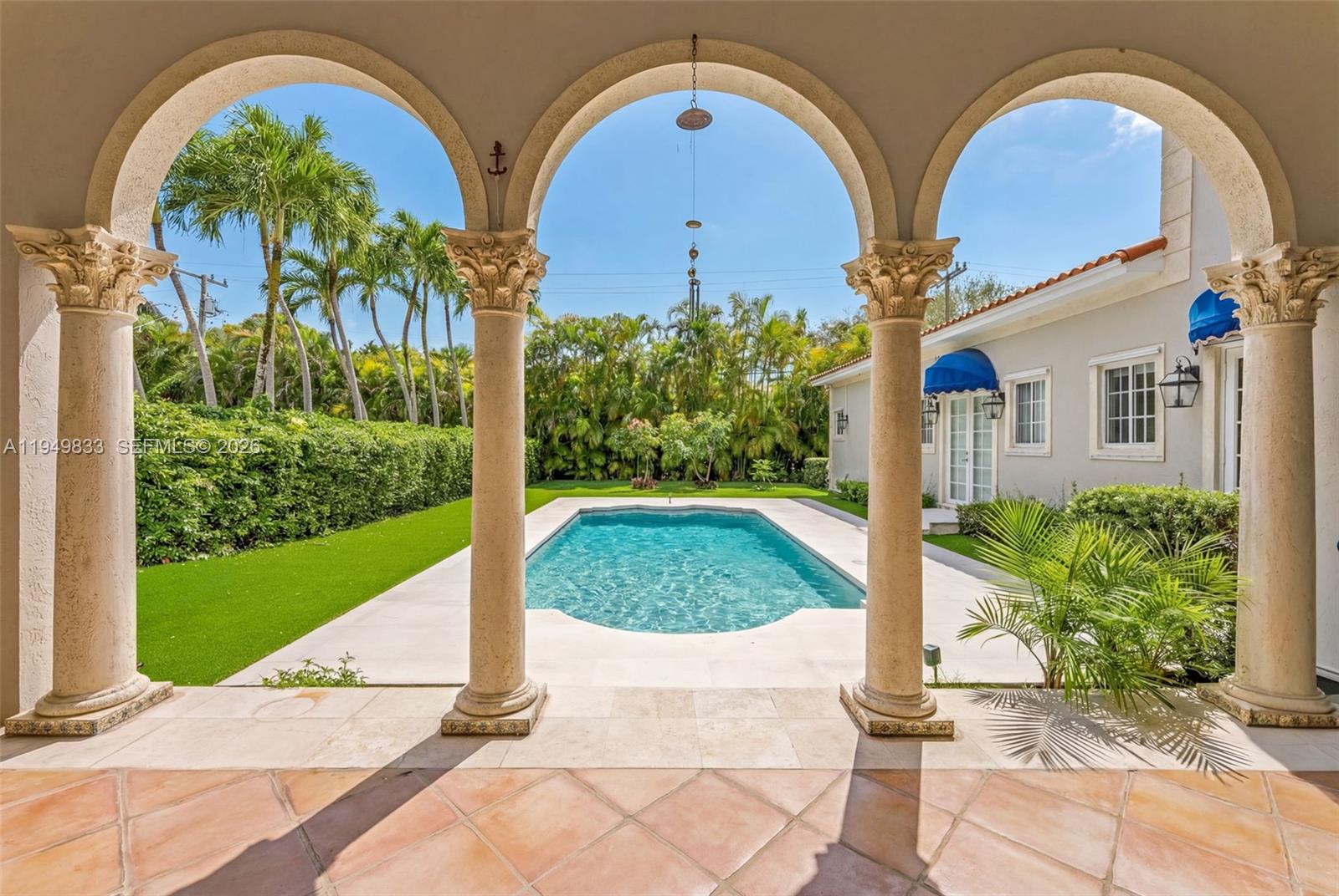 CORAL GABLES SEC E - Residential