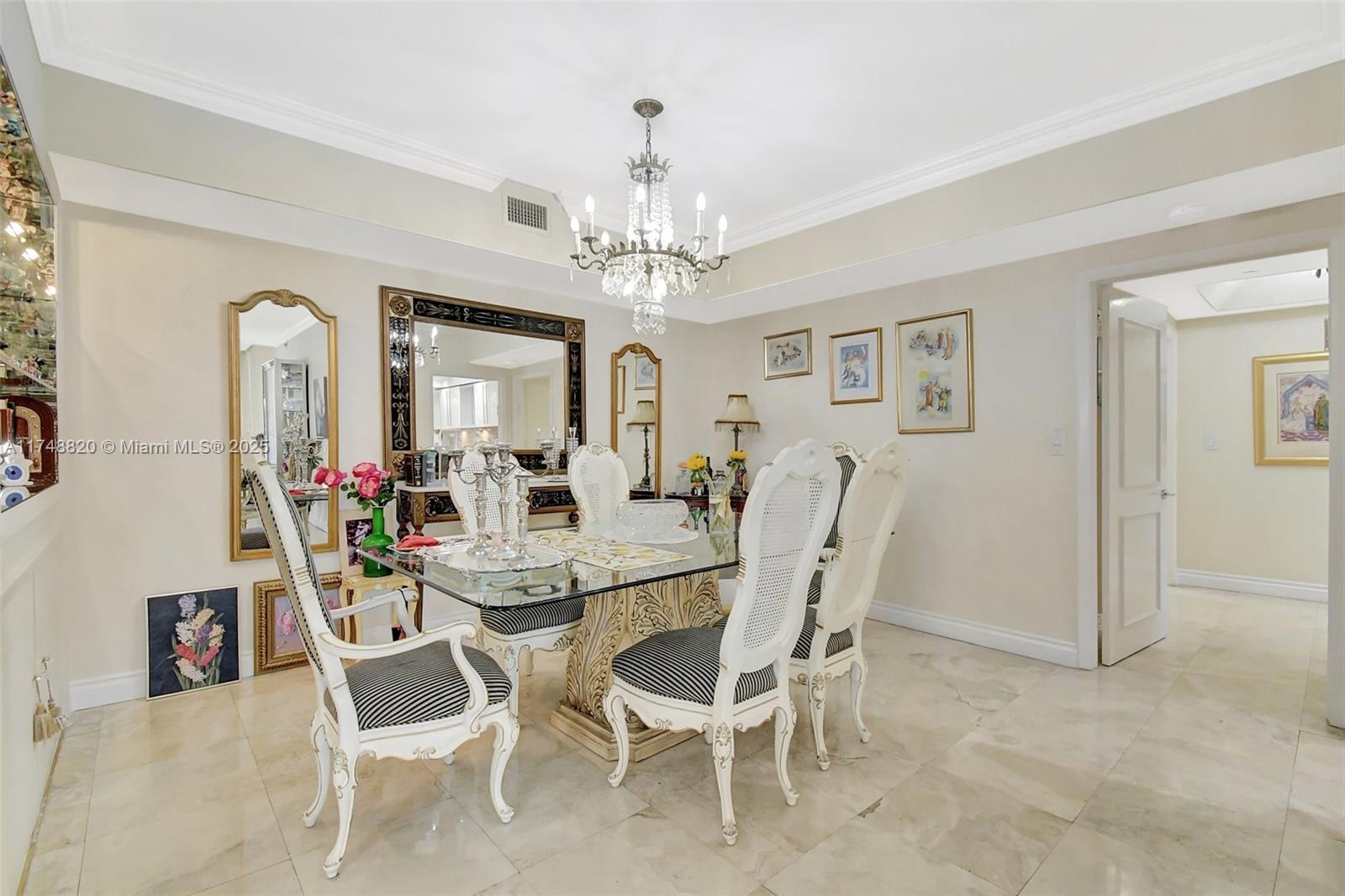 WILLIAMS ISLAND - Residential