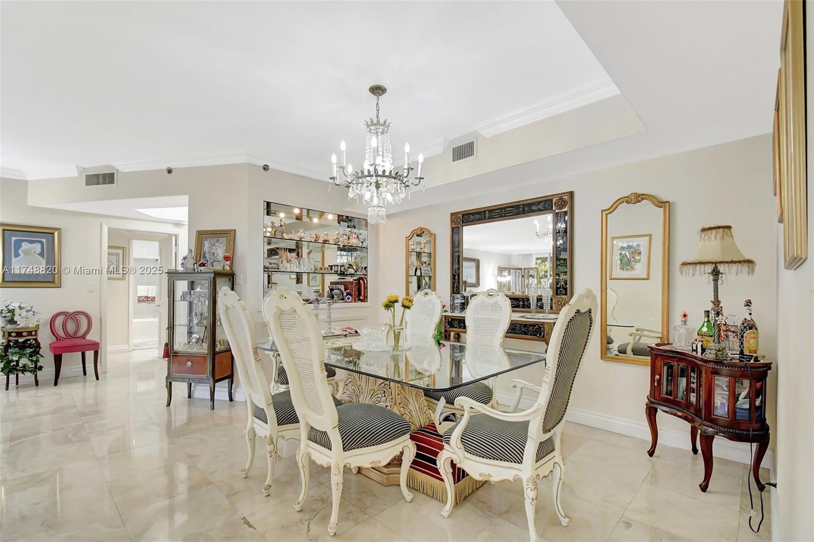 WILLIAMS ISLAND - Residential