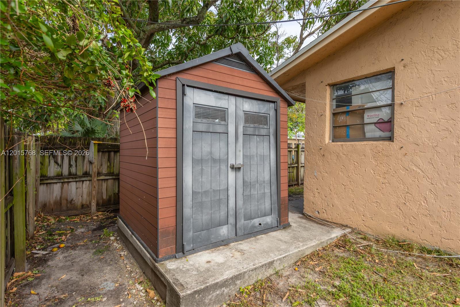 NORTH HOLLYWOOD - Residential Income