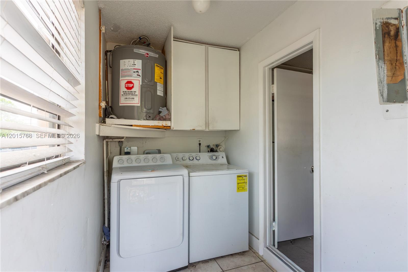 NORTH HOLLYWOOD - Residential Income