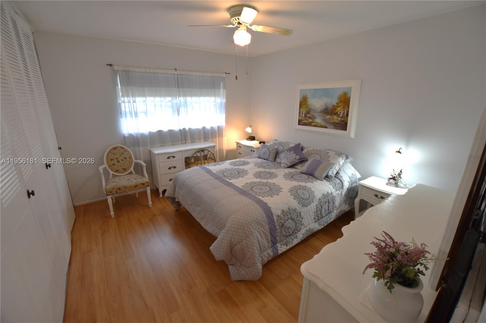 CRESTHAVEN VILLAS 16 COND - Residential