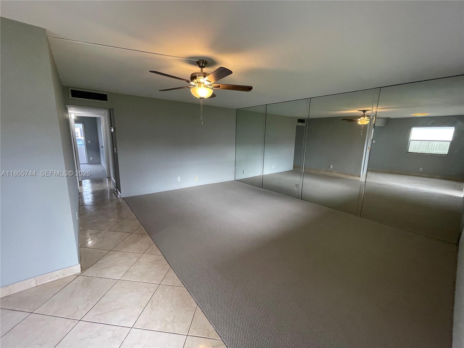 KINGS POINT BRITTANY COND - Residential