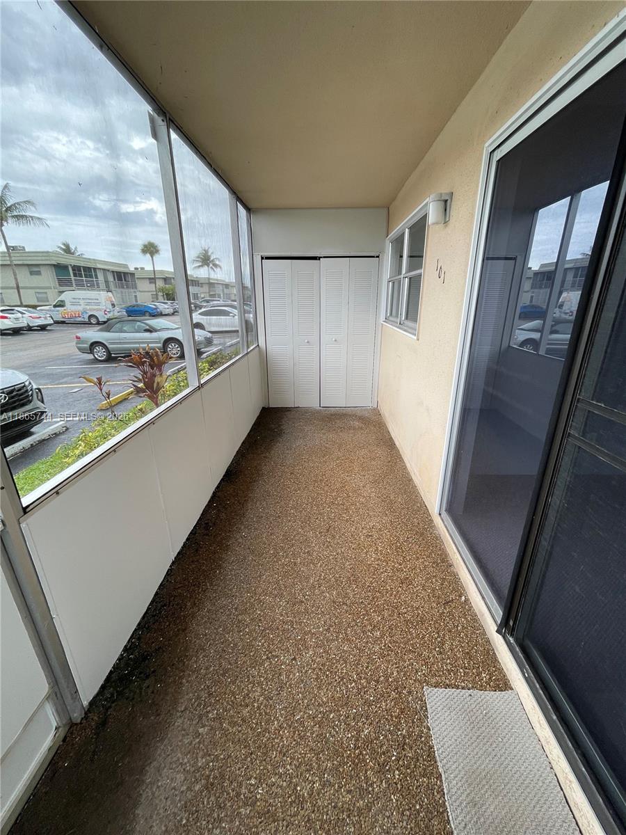 KINGS POINT BRITTANY COND - Residential