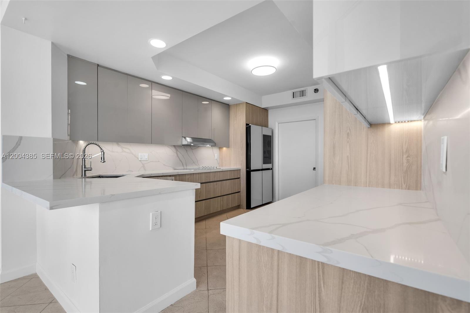 ATLANTIC II AT THE POINT - Residential