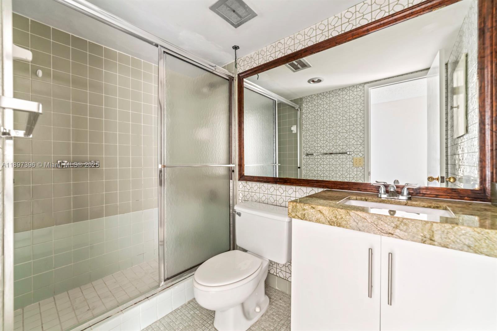 CYPRESS BEND I-A CONDO - Residential