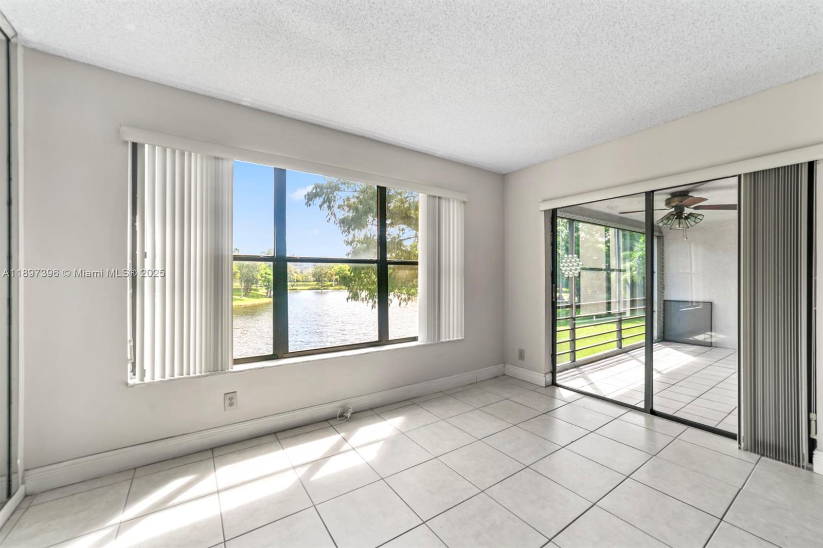 CYPRESS BEND I-A CONDO - Residential
