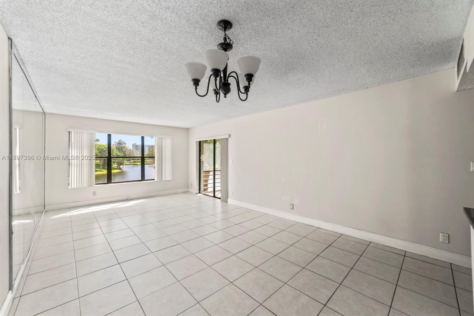 CYPRESS BEND I-A CONDO - Residential