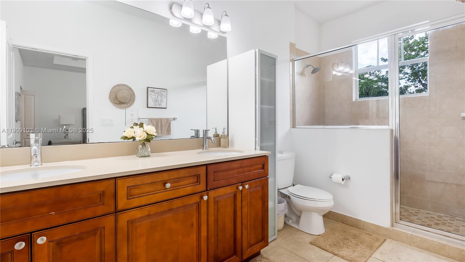 TRAILS AT CENTRAL PARC - Residential Lease