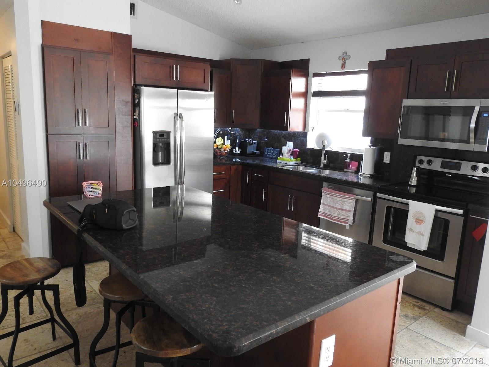 COSTA VERDE - Residential